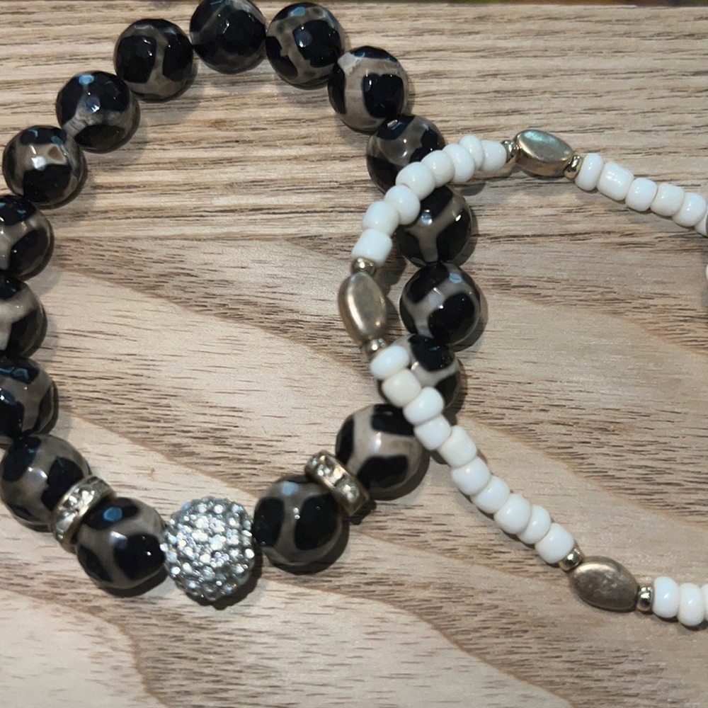 4 Beaded Bracelets Set